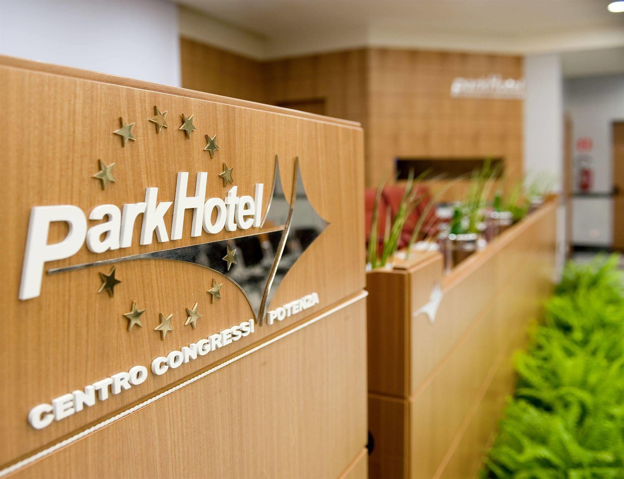 Park Hotel Centro Congressi Потенца Екстер'єр фото